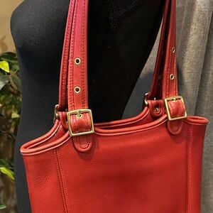 Vintage Coach shoulder bag